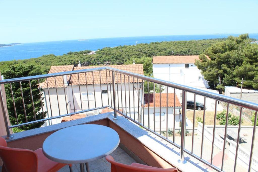 Apartment Visum Primošten المظهر الخارجي الصورة