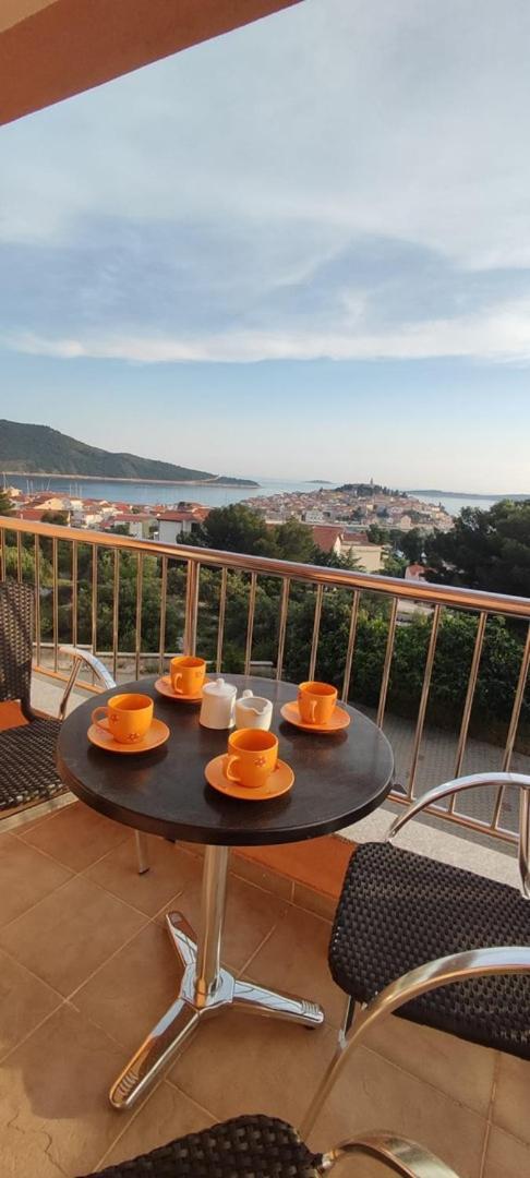 Apartment Visum Primošten المظهر الخارجي الصورة